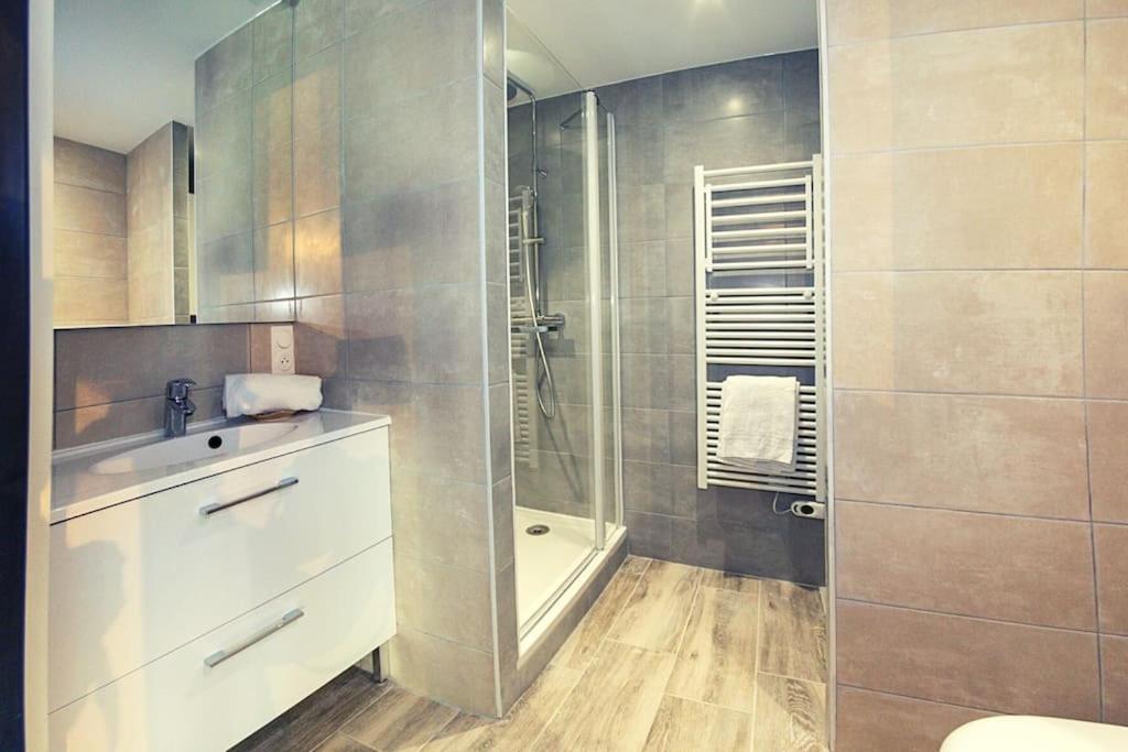 Апартаменти Le Clos De Tanvol 2 -Parking Gratuit- Climatisation-Terrasse Viriat Екстер'єр фото